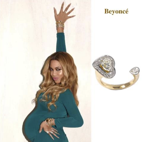 Beyonce purtând inelul din aur ”Queen Bey”, decorat cu diamante în forma de inima ?i briliante